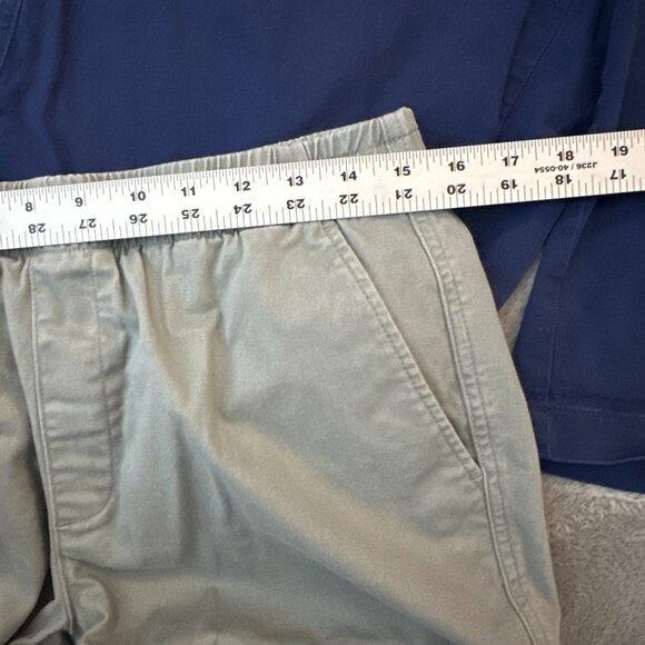 Lands' End Pull On Bermuda Shorts Women's size 10 Lot of 3 - Picture 5 of 7